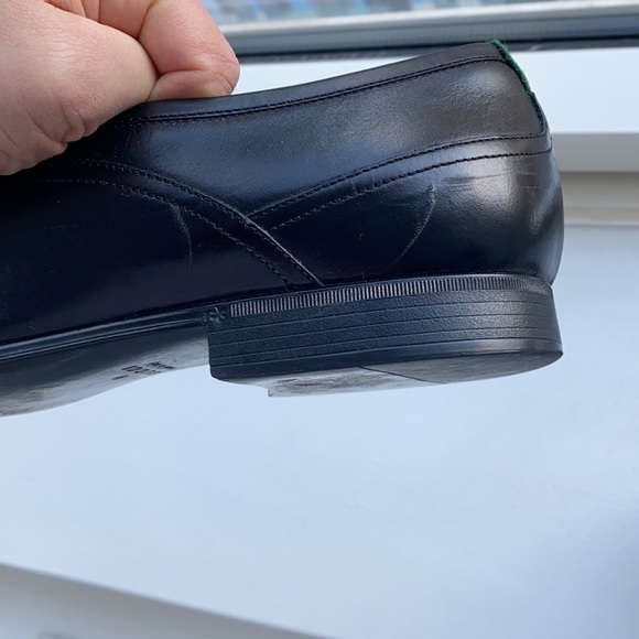 Gucci Men’s Black Leather Horsebit Loafer with Signature Gucci Stripes at Ankle main image 7
